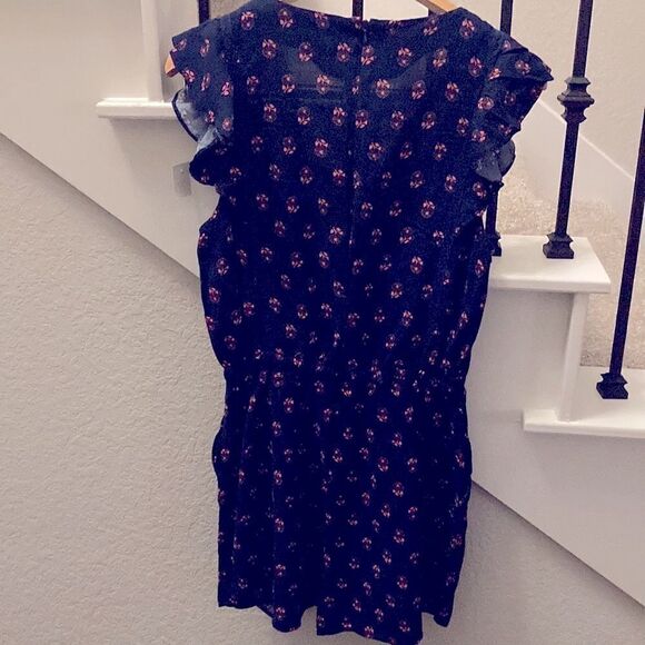 Vintage Mod cloth romper, w/pockets. Navy w/ pink flowers. Mock button front - Picture 4 of 7